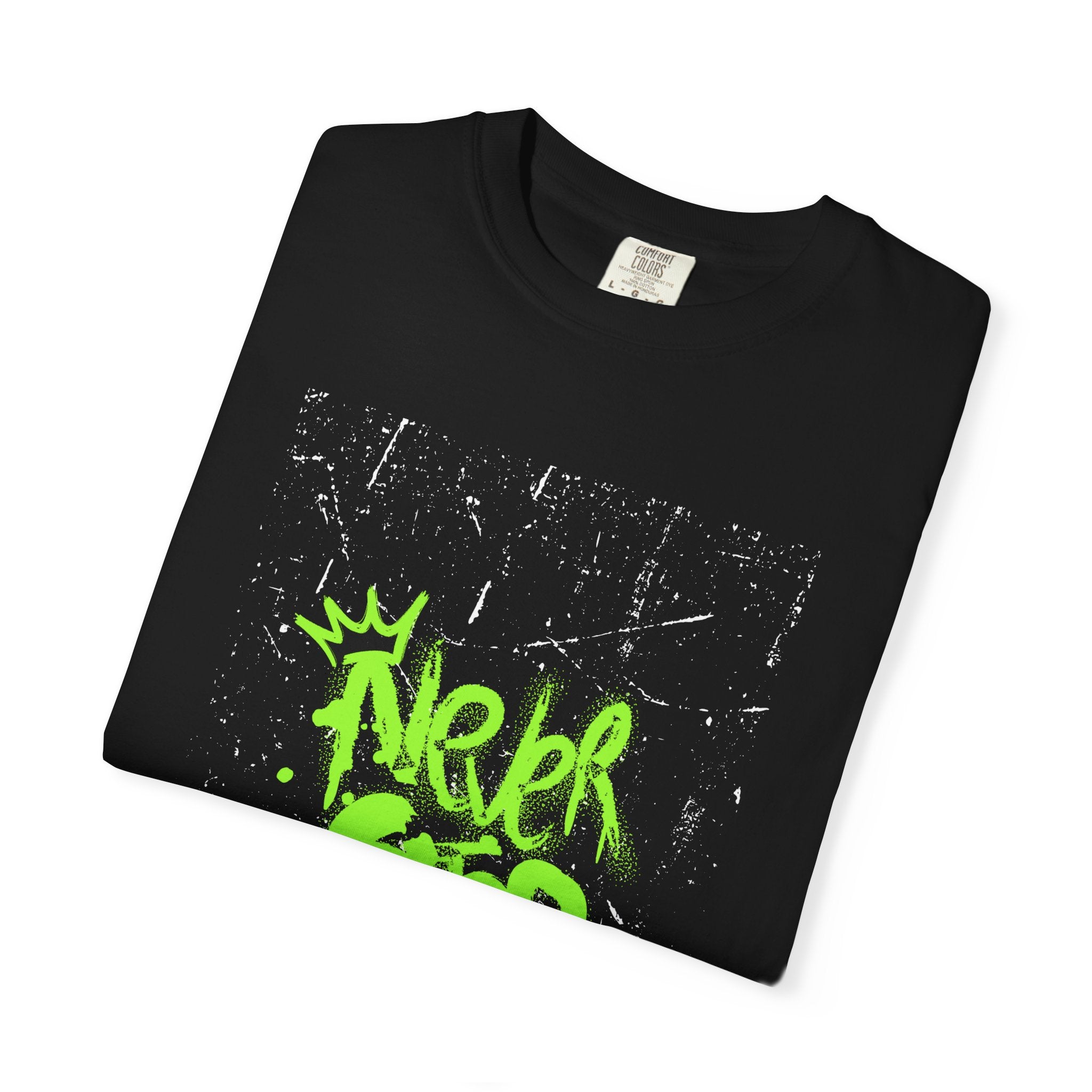 Never Stop Believing, Graffiti-Style Unisex T-Shirt | Urban Belief Tee | Streetwear Fashion | Casual Everyday Use | Graphic Tee for Youths | Unique Gift Idea